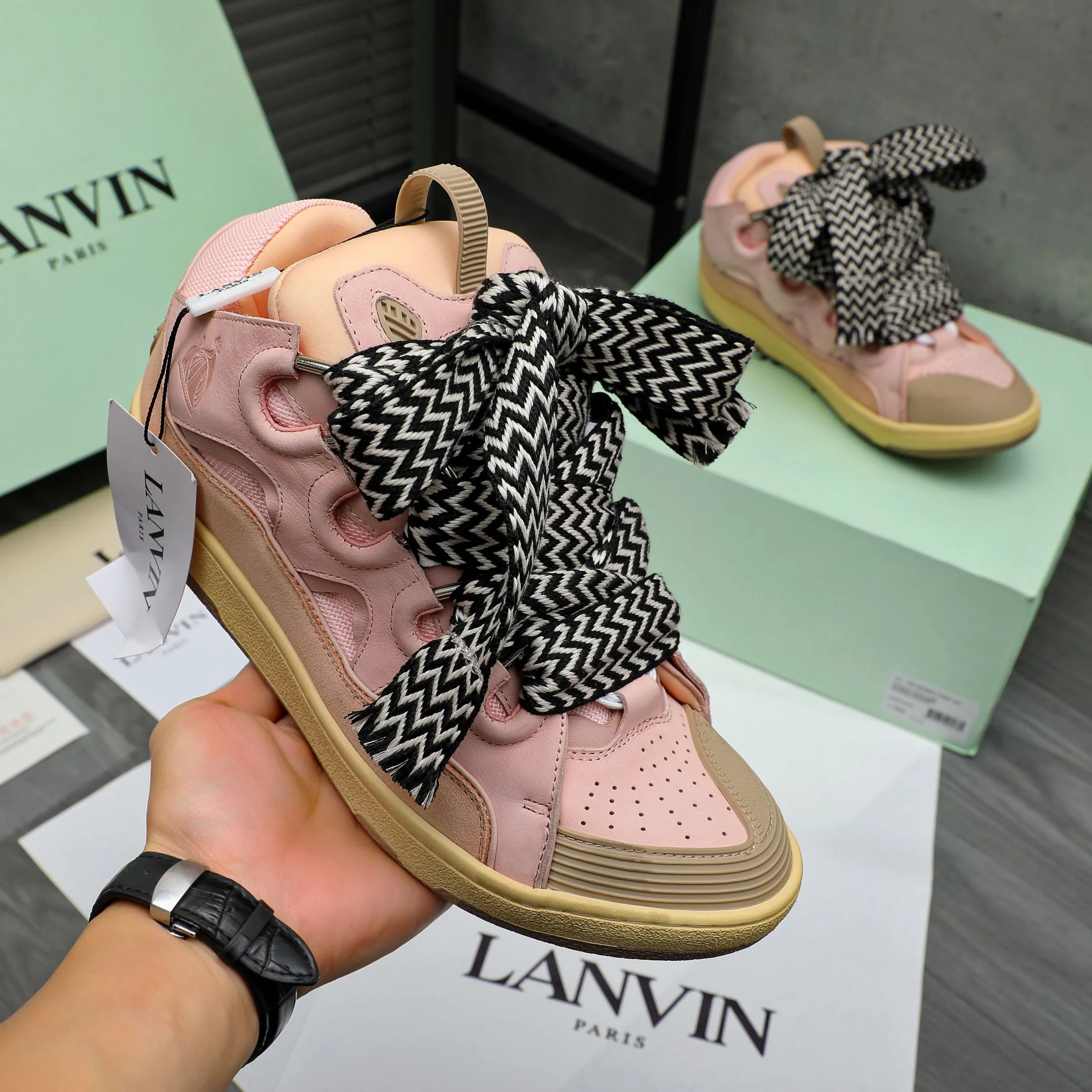 Men's shoes 💰740 [Lanvin] Lanvin high-end quality original couple's casual shoes - Upper: imported cowhide leather splicing breathable mesh - Inner lining: Lycra elastic lining - Outsole: original rubber outsole - Super high quality control·Fine workmanship: highlighted (high-end·luxury·grade) -Size: 36-45 (45 can be customized)